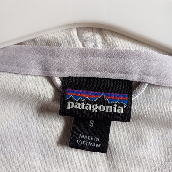 Patagonia Coastal Hideaway Suncover Hoodie Full Zip Purple Womens Sz Small - Picture 5 of 7